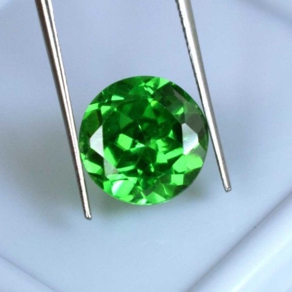 Certified 7.15 Green Apatite